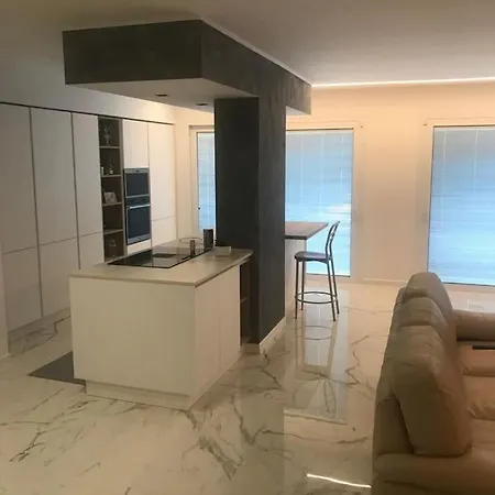 Lux - Arenella *
