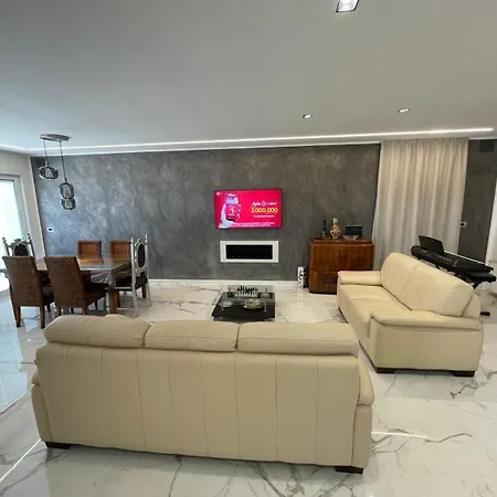 Villa Lux - Arenella *
